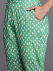 Women Floral Yoke Design Empire Gotta Patti Pure Cotton Kurta Set