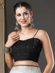 White & Black Floral Printed Zari Silk Cotton SareeSareeThis exquisite saree features a charming floral print, making it an ideal choice for festive occasions where vibrant elegance is celebrated. Adorned with intricate ZWhite & Black Floral Printed Zari Silk Cotton Saree