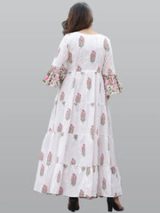 Women White & Pink Floral Printed Flared Sleeves Floral Anarkali KurtaEthnic DressesThis exquisite Anarkali dress boasts long sleeves and a flattering round neck, offering a timeless silhouette that's perfect for daily wear. Adorned with a charming Women White & Pink Floral Printed Flared Sleeves Floral Anarkali Kurta