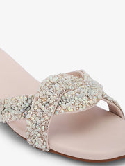 Women Embellished White Block Heel Sandals