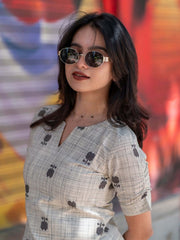 Floral Printed Notch Neck Straight Kurta With Trousers