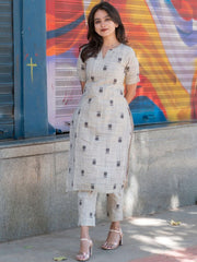 Floral Printed Notch Neck Straight Kurta With Trousers