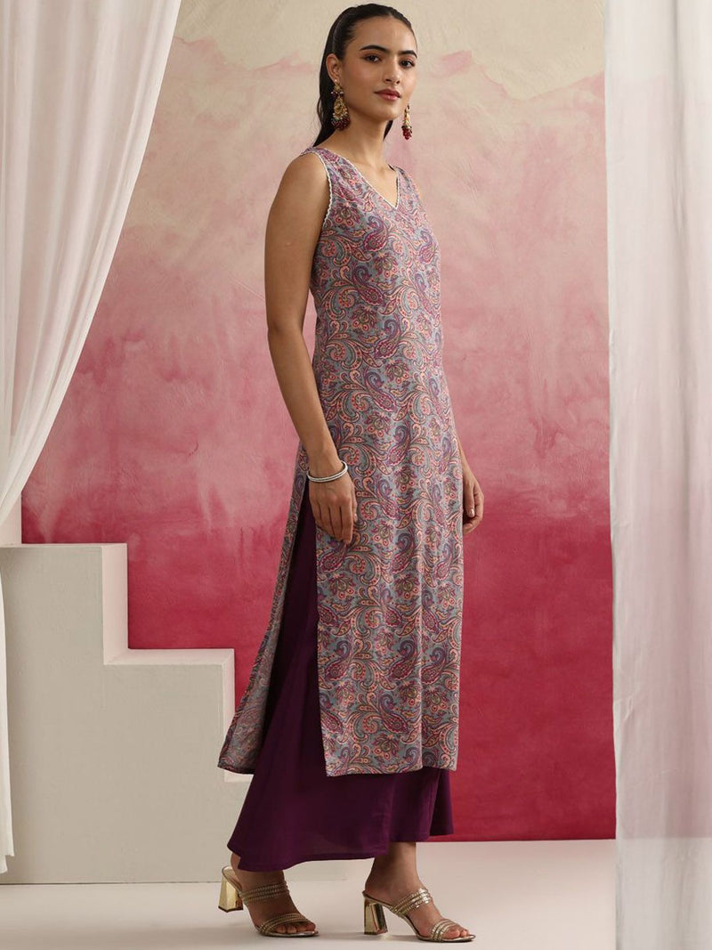 Paisley Printed V-Neck Sleeveless Kurta with Palazzos & With Dupatta-8