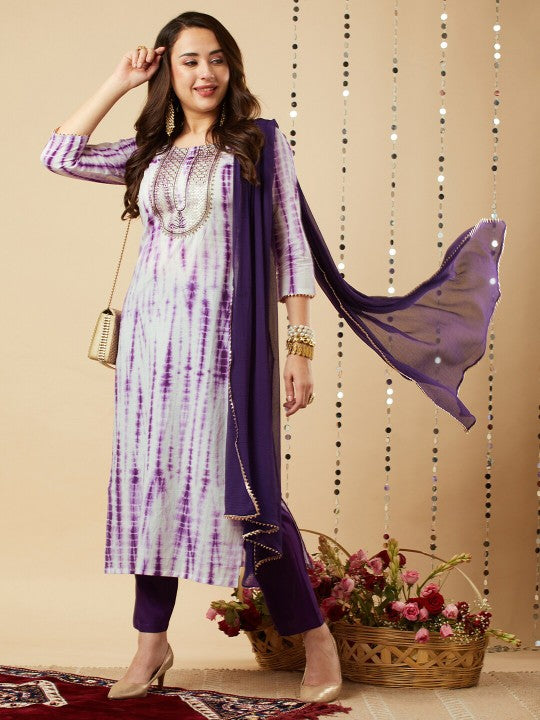 Ethnic Motifs Embroidered U-Neck Gotta Patti Kurta With Trouser & Dupatta-3