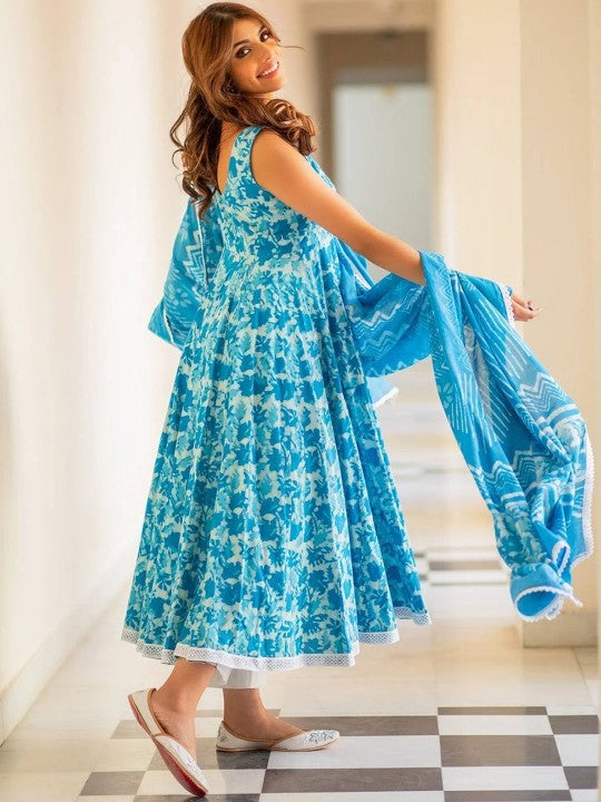 Floral Printed Kurta With Trousers & Dupatta-4