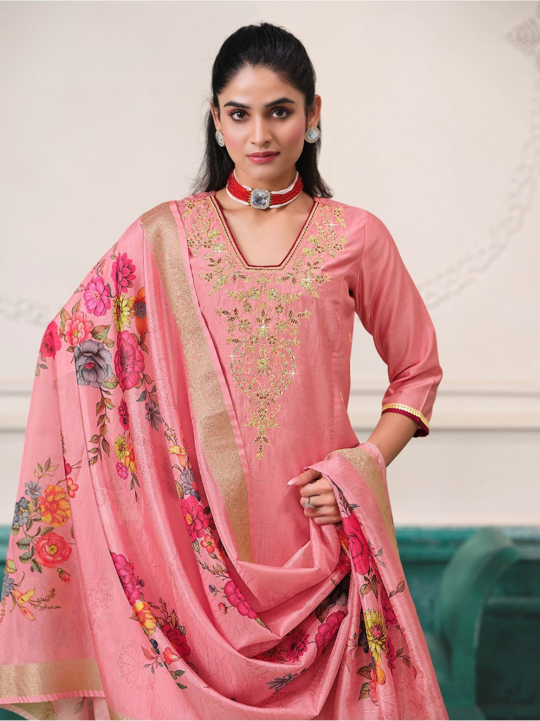 Women’s Serene Bloom Nagris Kurta Set-3