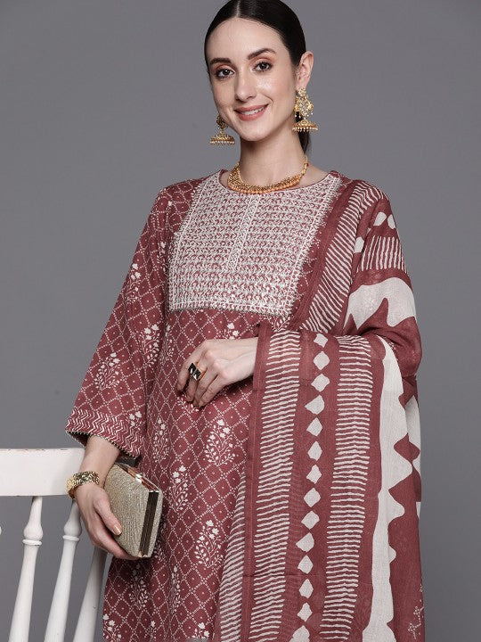 Bandhani Printed Regular Thread Work Pure Cotton Kurta With Trousers & Dupatta-3