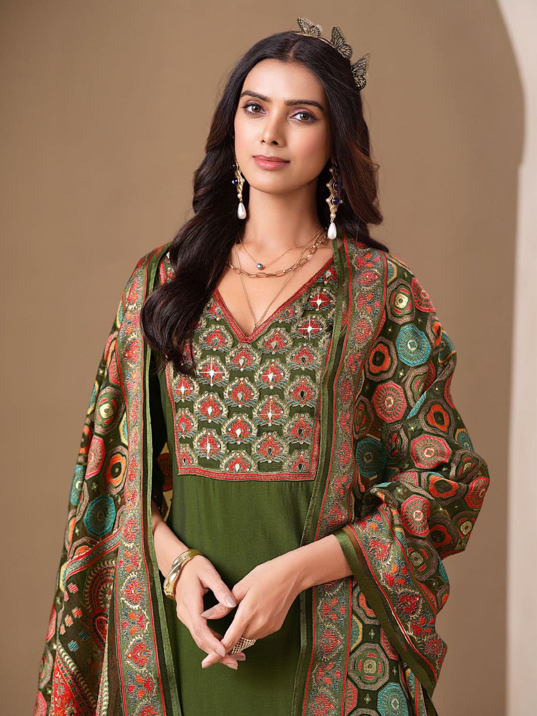 Beautiful Women’s Graceful Brasso Heritage Collection with thread word-22