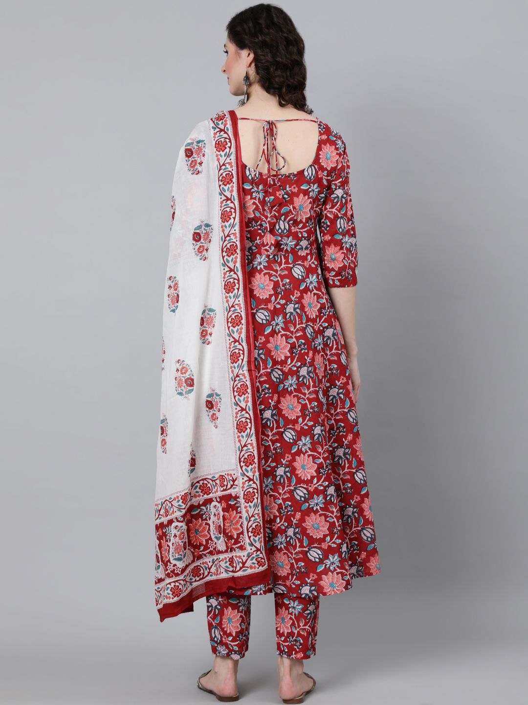 Women Red Floral Printed Kurta With Trouser & Dupatta-8