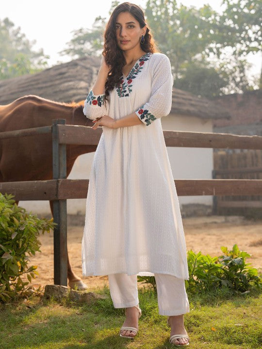 Floral Embroidered V-Neck A-Line Pure Cotton Kurta WIth Trousers