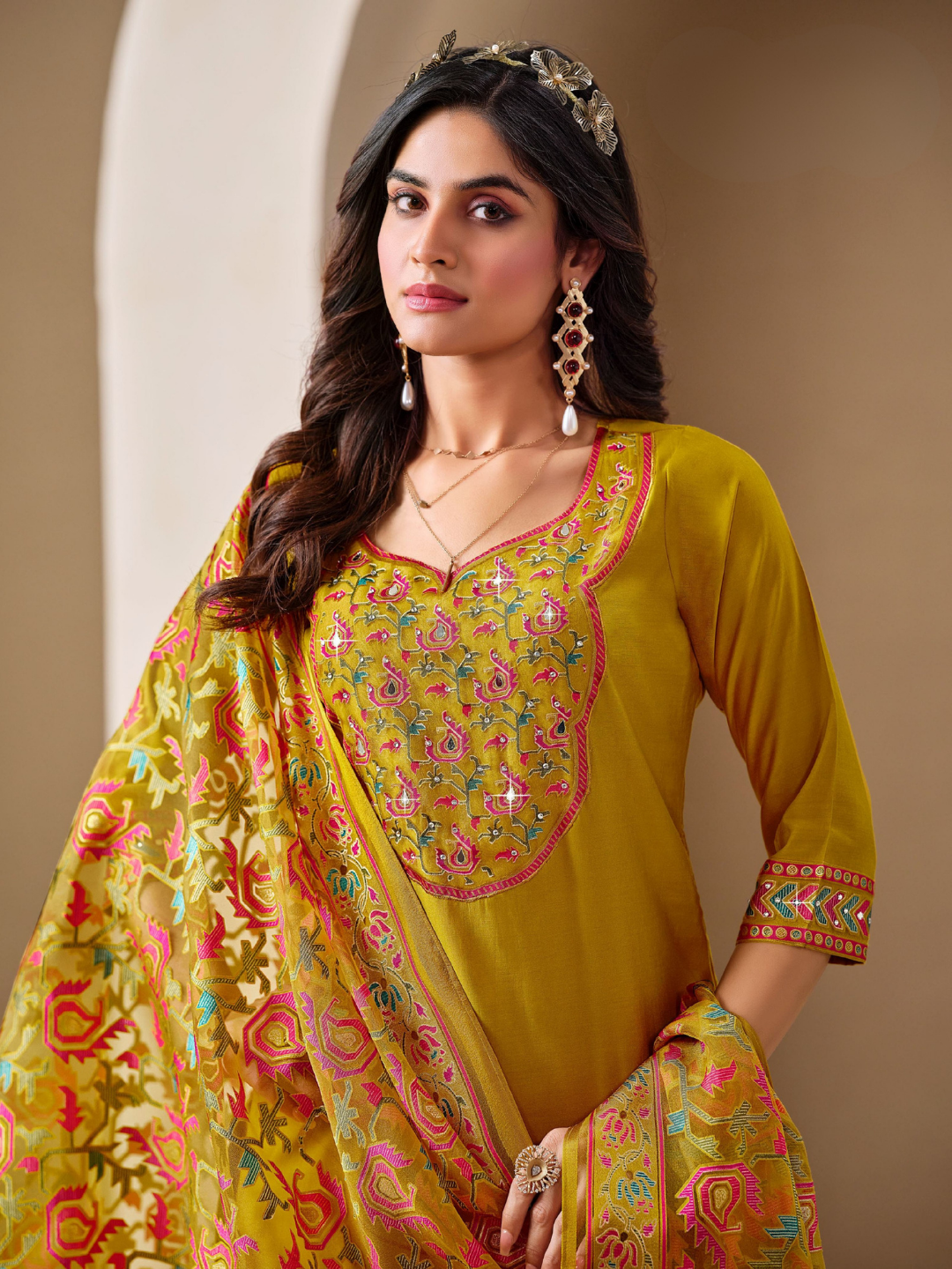 Beautiful Women’s Graceful Brasso Heritage Collection with thread word-13