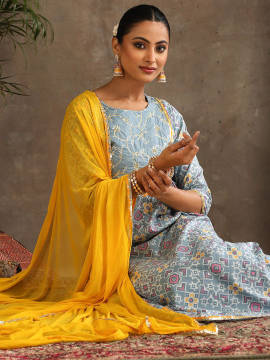 Women Green & Pink Printed Pure Cotton Kurta with Palazzos & Dupatta-7