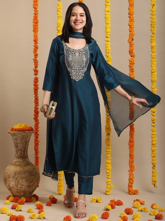 Ethnic Motifs Embroidered Round Neck Straight Kurta With Trouser And Dupatta-2