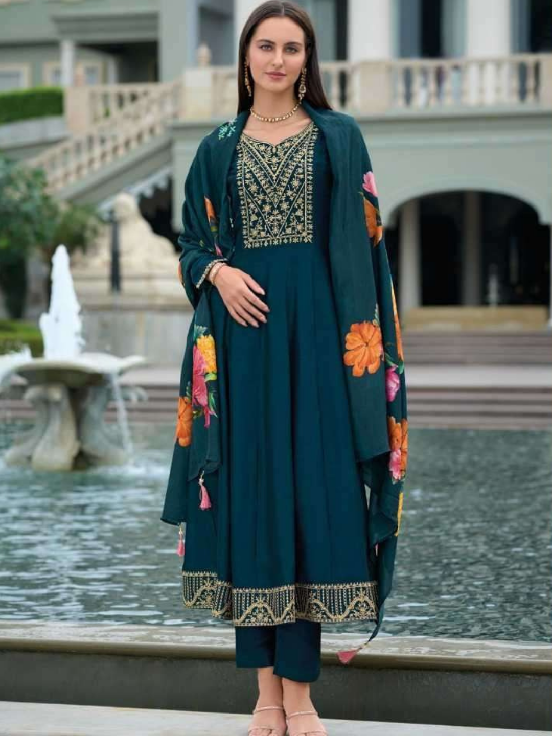 Women Royal Anarkali Kurta Set with rich work-14