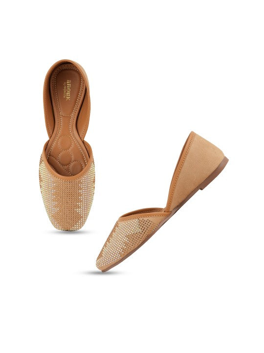 Embellished Diamond Design Mojari Flats-7