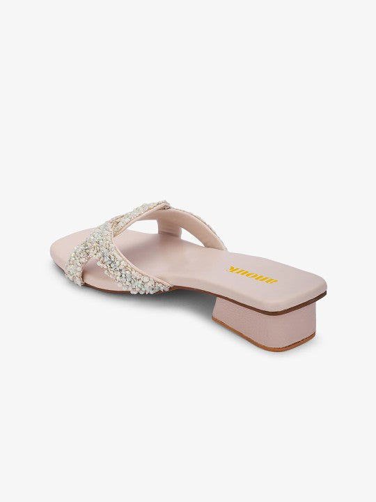 Women Embellished White Block Heel Sandals