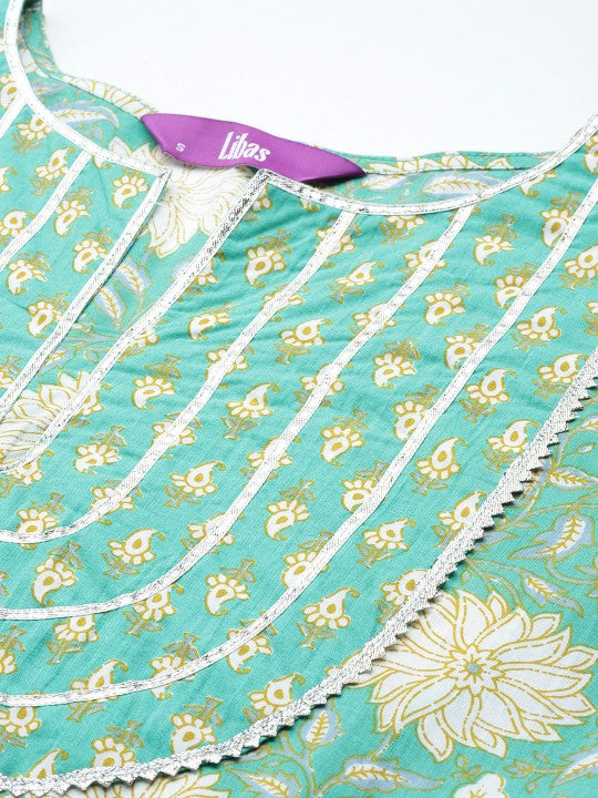 Women Floral Yoke Design Empire Gotta Patti Pure Cotton Kurta Set-4