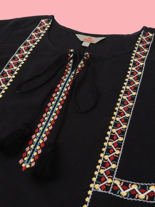 Black Geometric Embroidered Tie Up Neck Pure Cotton Kurti
