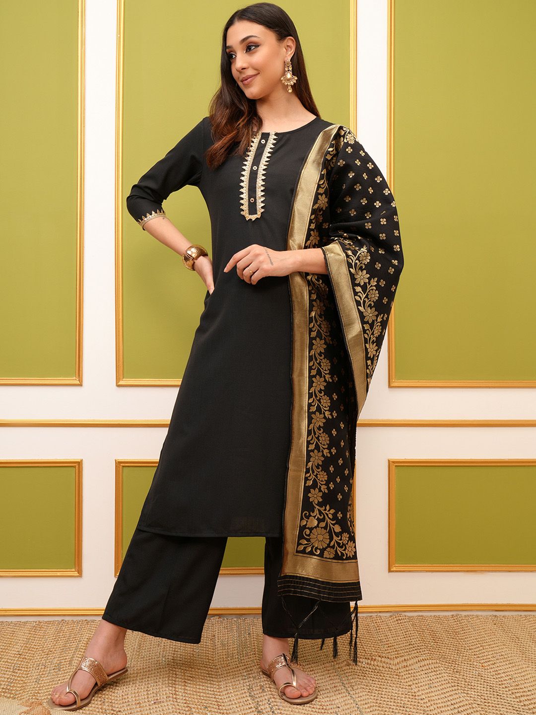 Black Round Neck Floral Regular Straight Kurta with Palazzos & With Dupatta-1
