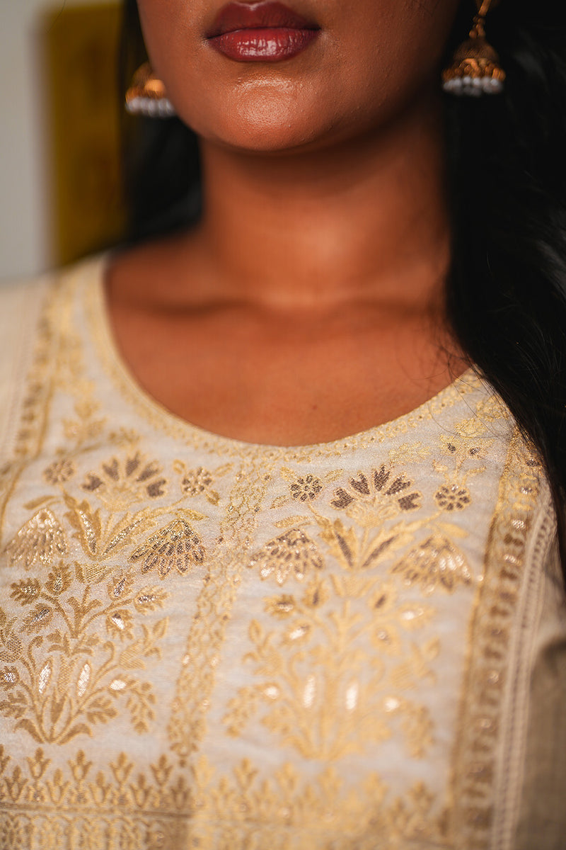 Golden Bloom Zari-Embroidered Ivory Kurta-3