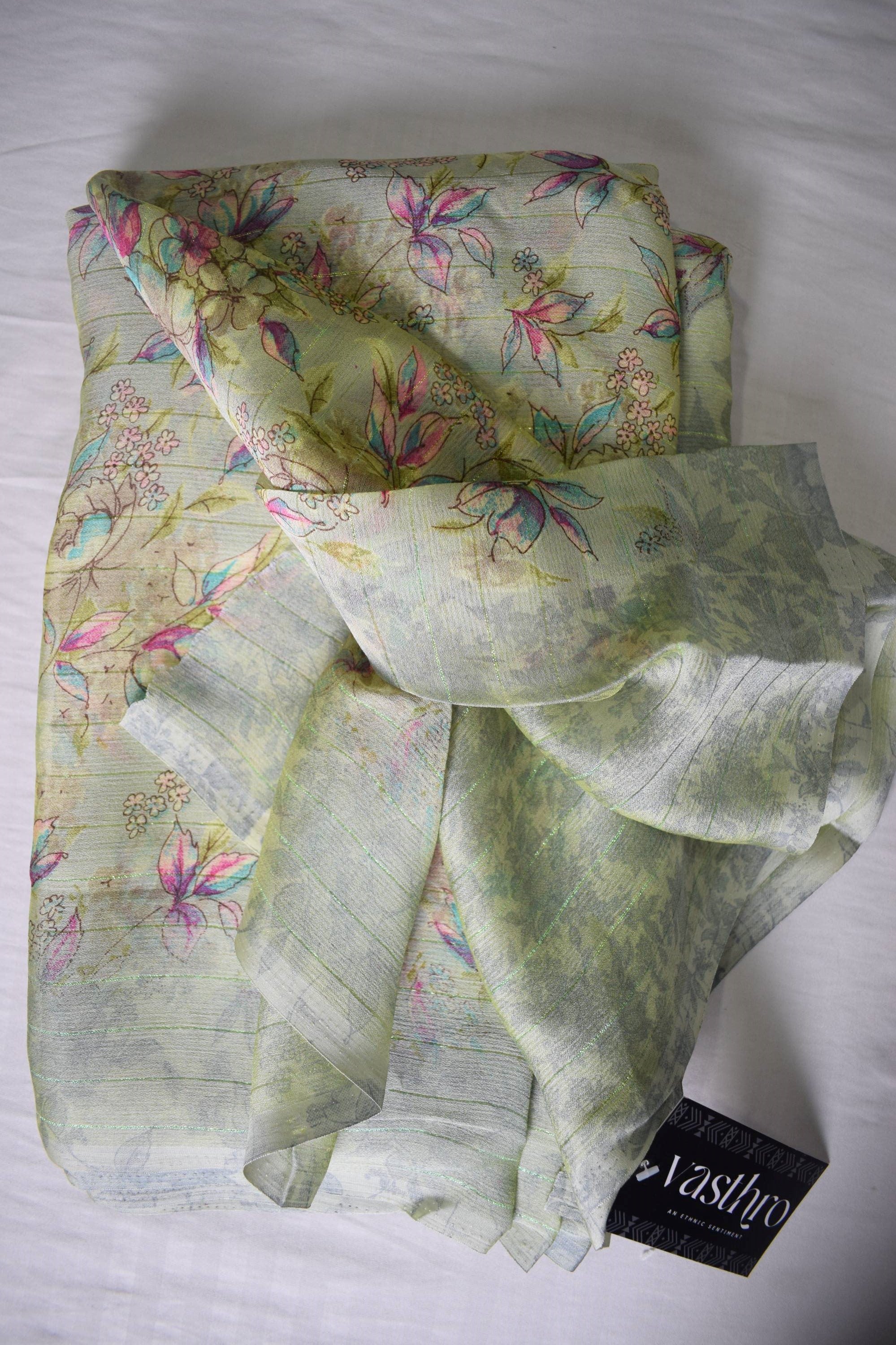 Floral Design Crepe Saree