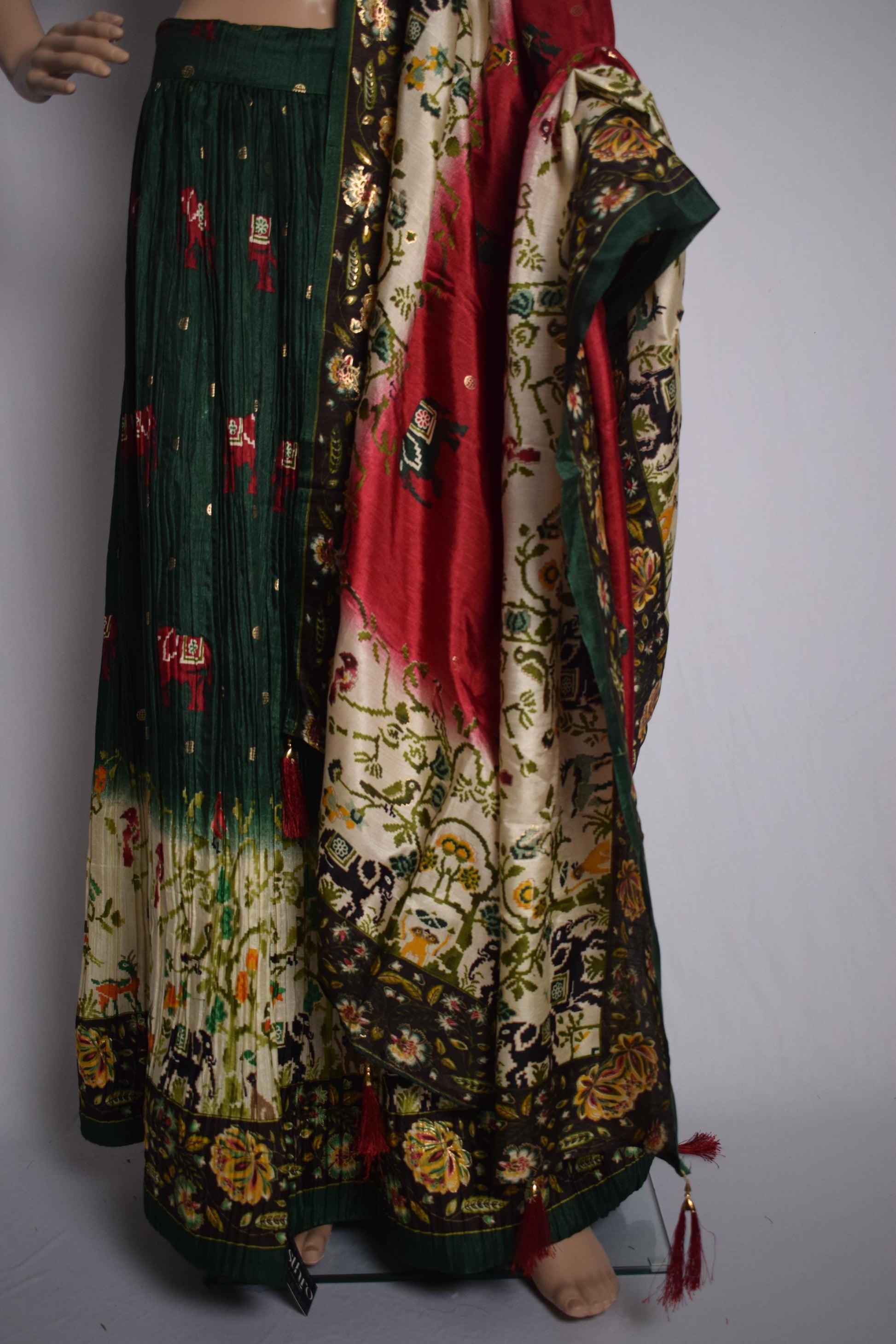Green & Red Floral Printed Crushed Silk Lehenga Choli-3