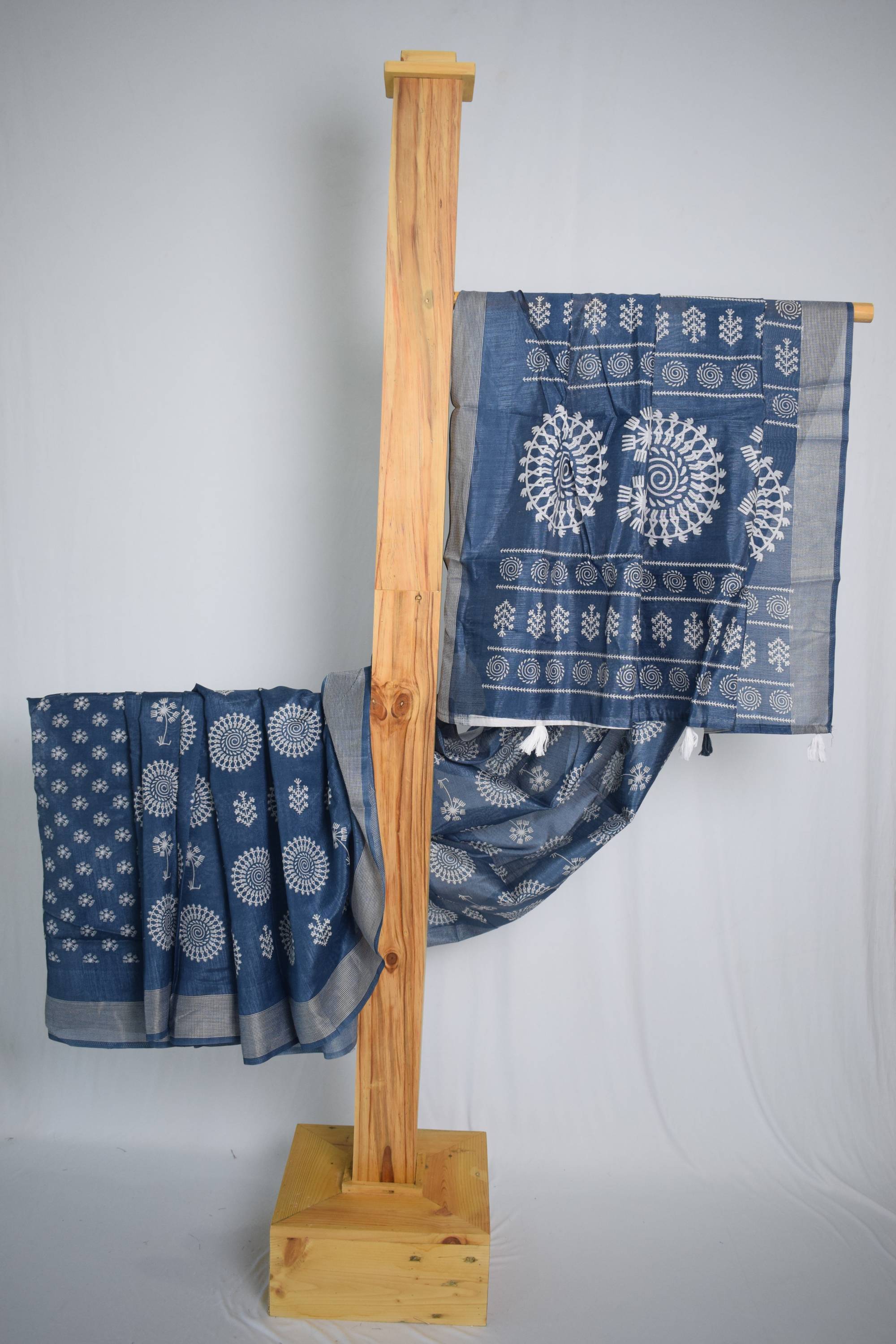 Multicolor Ethnic Design Cotton Saree