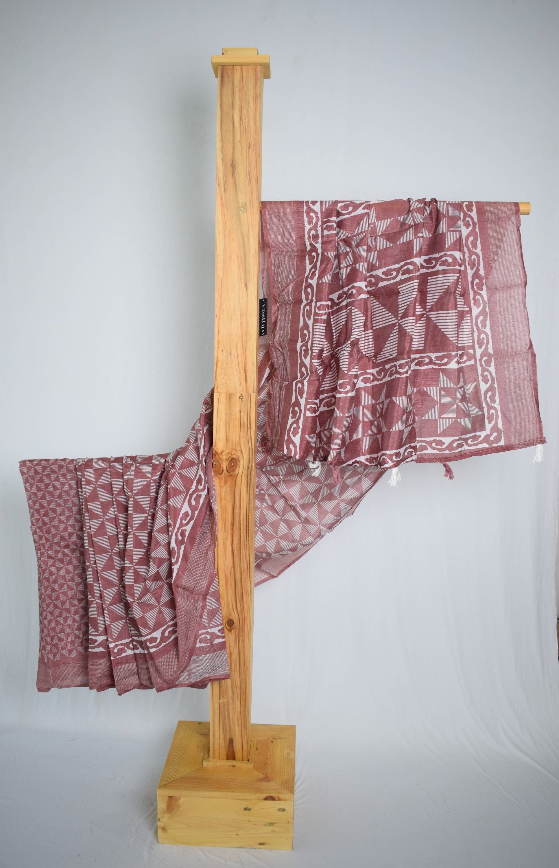 Geometric Design Cotton Saree