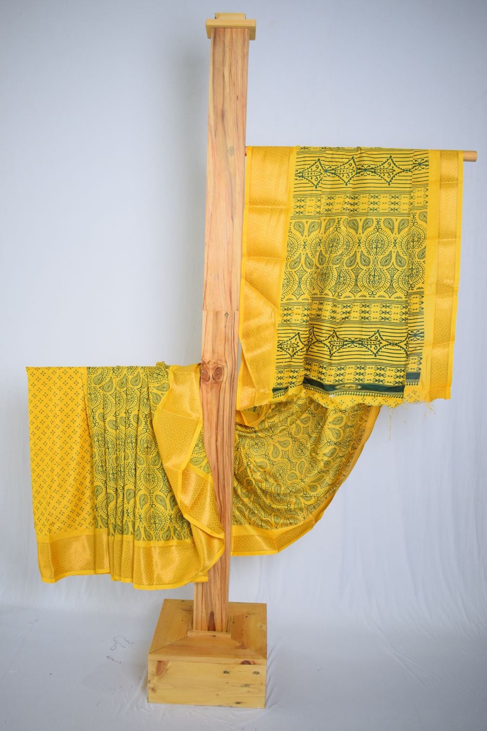 Ethnic Design Banarasi Silk Saree