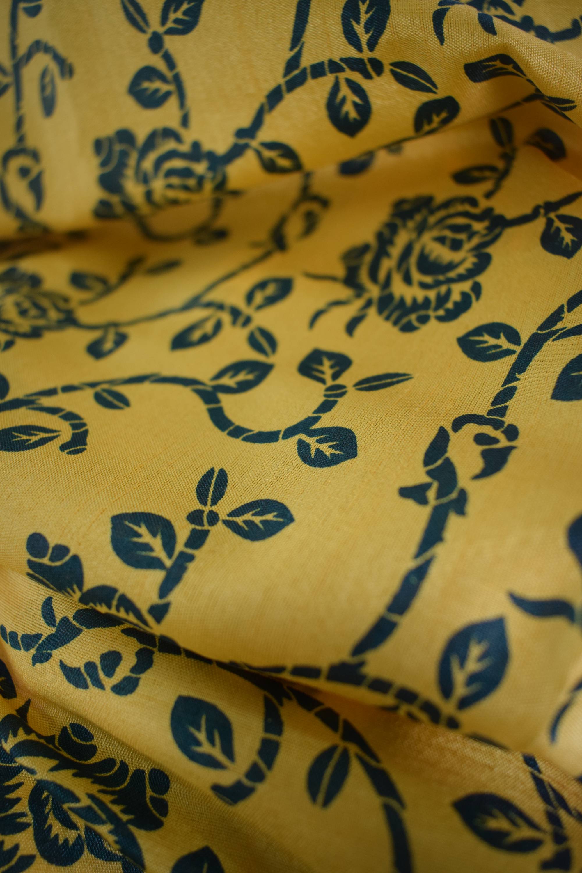 Floral Design Banarasi Silk Saree