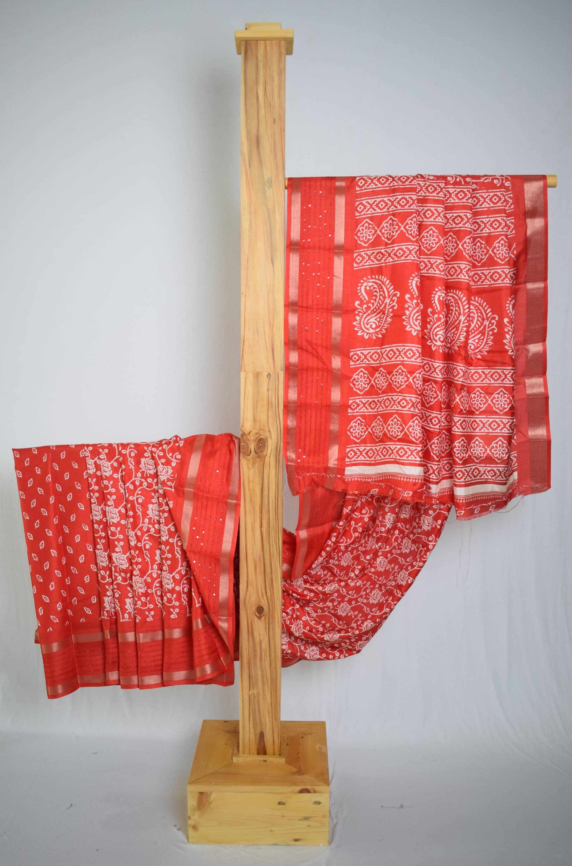 Floral Design Banarasi Silk Saree