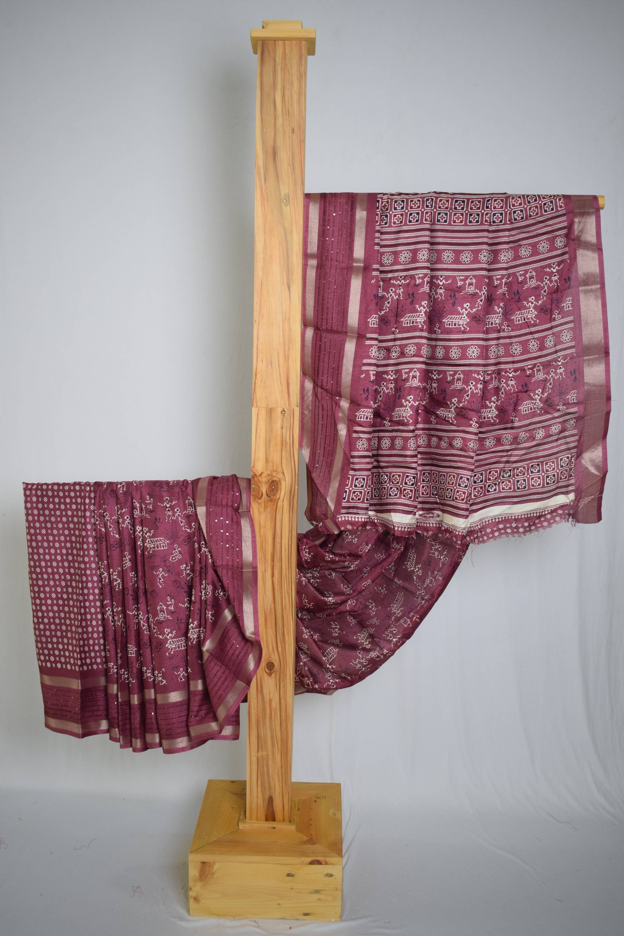 Banarasi Silk Printed Sequence Border Saree
