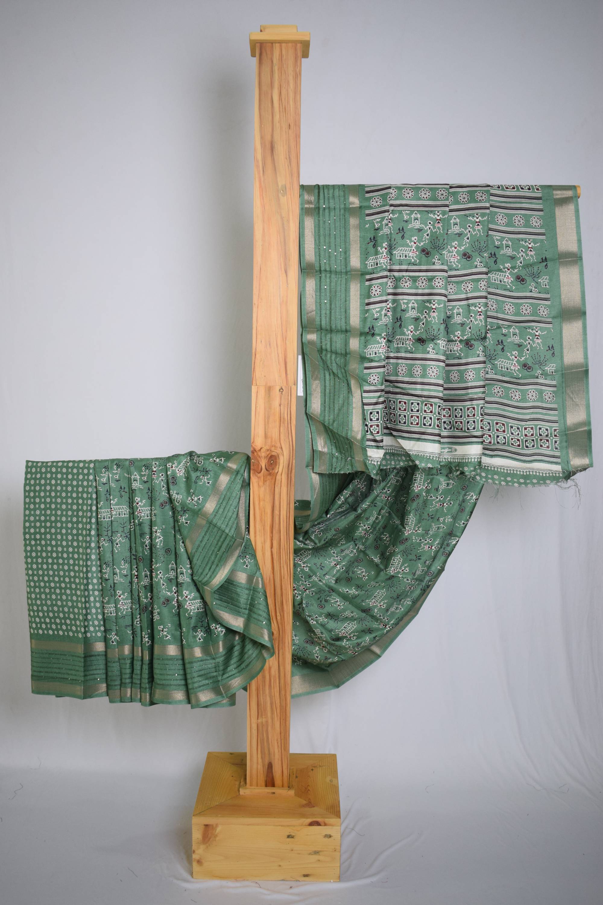 Banarasi Silk Printed Sequence Border Saree