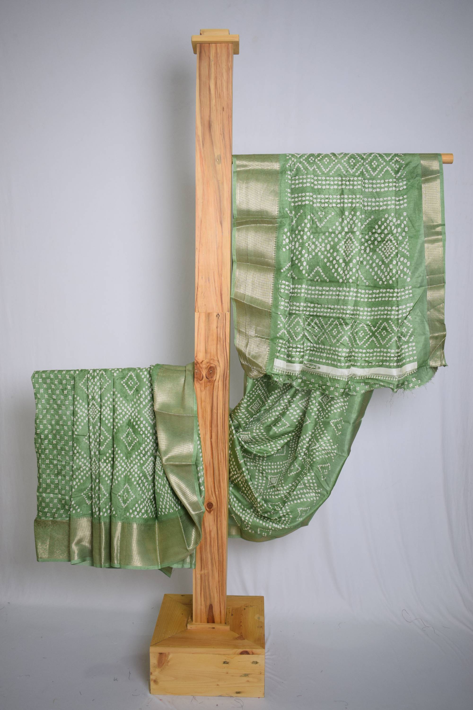Coral Silk Gold Border Designer Saree