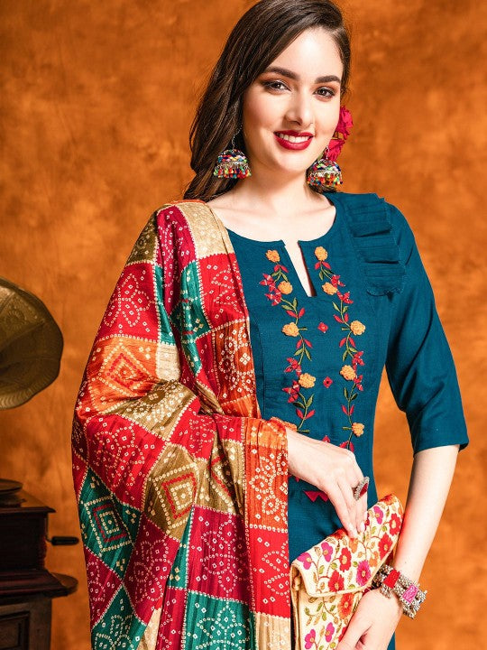 Floral Embroidered Regular Pure Cotton Kurta With Patiala & Dupatta-6