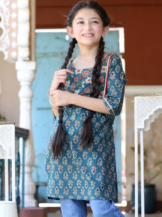 Floral Printed Cotton Straight Kurti-3