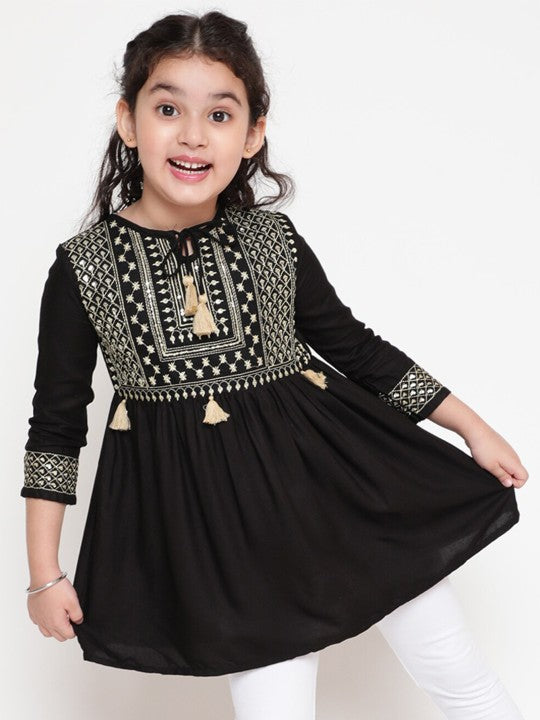 Girls Ethnic Motifs Embroidered Sequinned Kurti-1