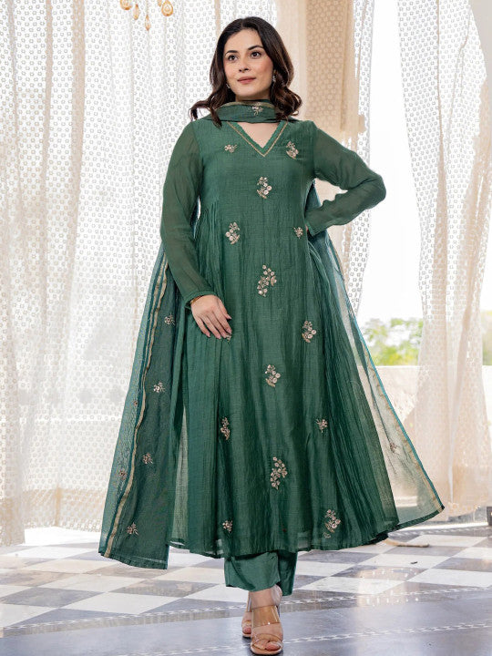 Women Viscose Embroidery Anarkali Kurta Pant with Dupatta Set-5