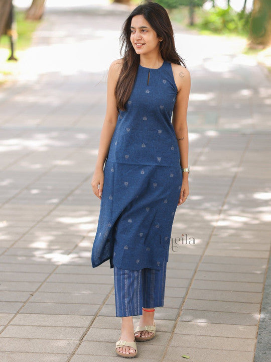 Women Floral Printed Kurta with Trouser-3