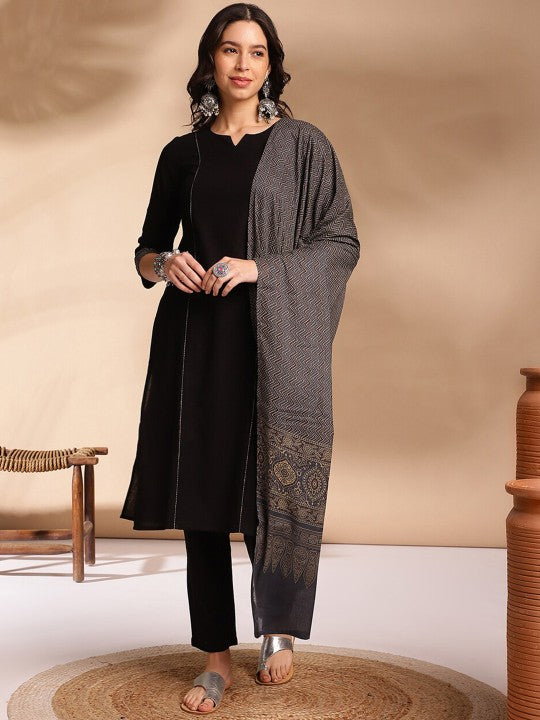 Printed Round Neck Three-Quarter Sleeves Cotton Kurta Set