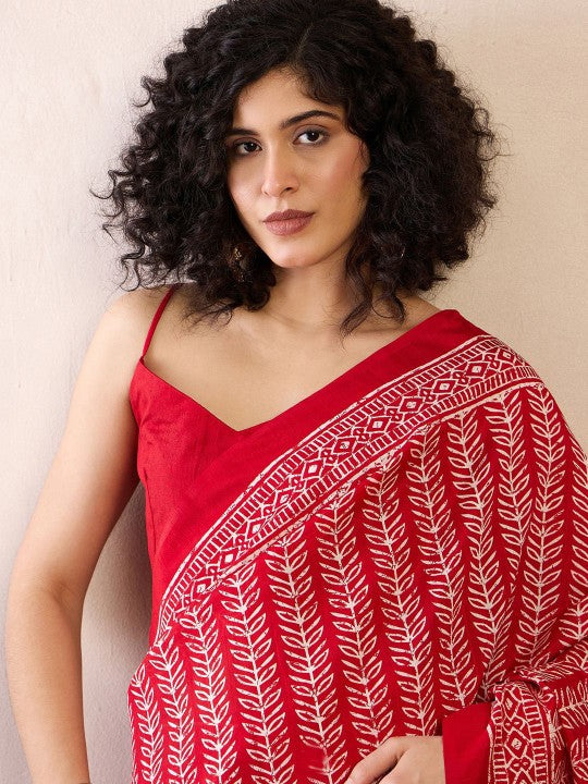 Ethnic Motifs Printed Dabu Saree-4