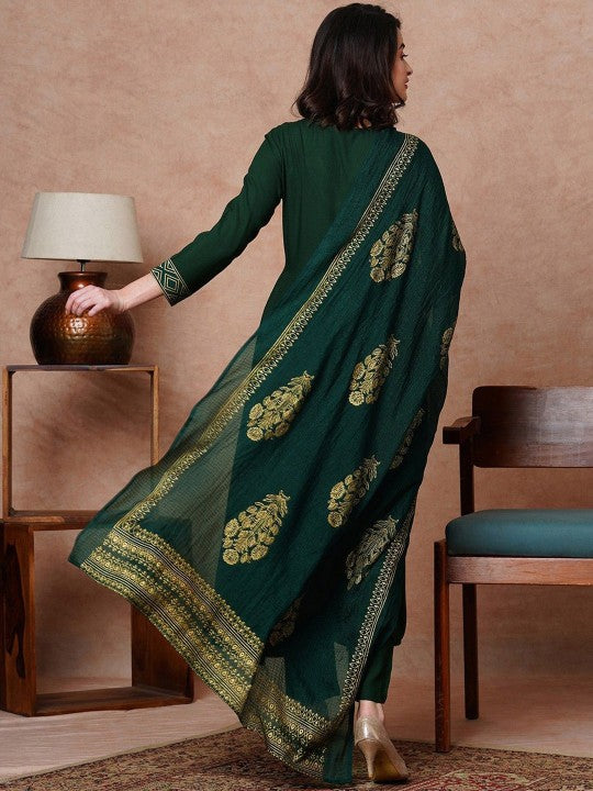 V-Neck Anarkali Kurta with Trousers & Dupatta-5