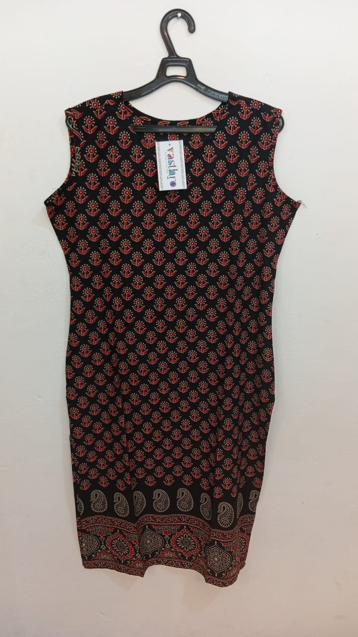 Midnight Black Ajrakh Print Sleeveless Kurti-3