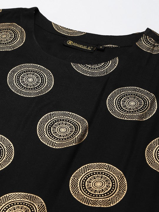 Women Black & Gold-Toned Printed Kurta with Palazzos-7