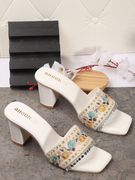 Women Textured Ethnic Bolck Heels Sandals