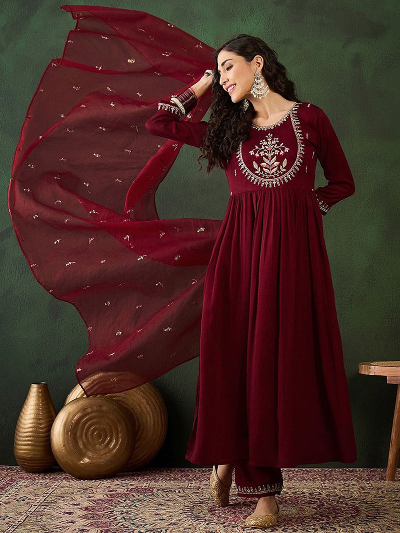 White Floral Embroidered Silk Blend A-Line Kurta With Trousers And Dupatta-8