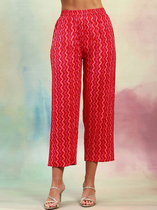 Geometric Printed Regular Straight Kurta with Palazzos & Dupatta-5