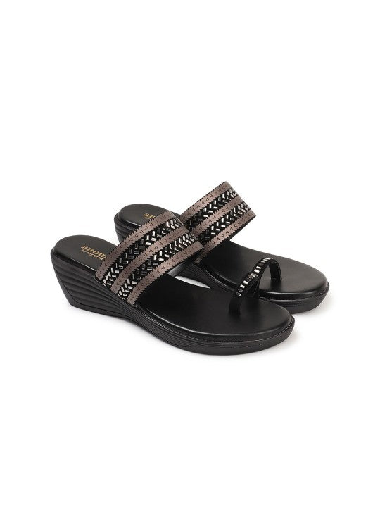 Women Textured Wedge Heel Sandals-11