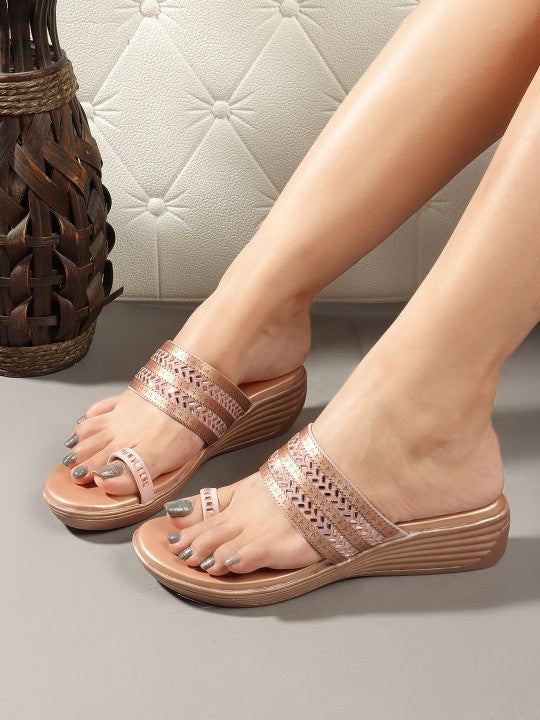 Women Textured Wedge Heel Sandals-12