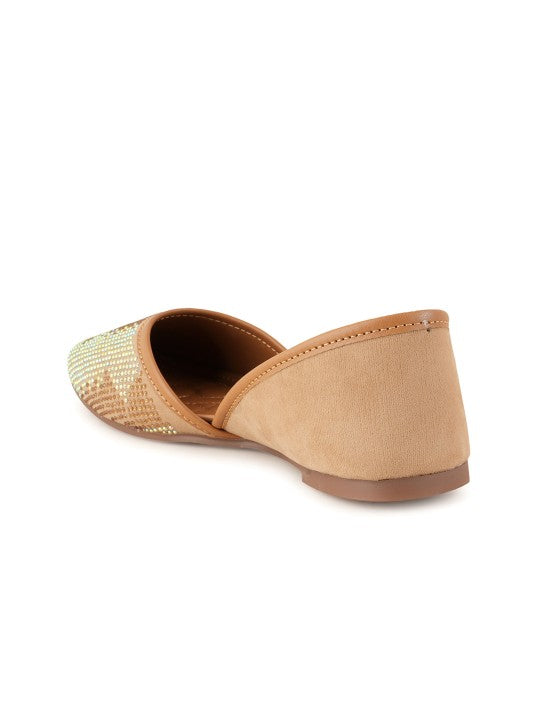 Embellished Diamond Design Mojari Flats-4